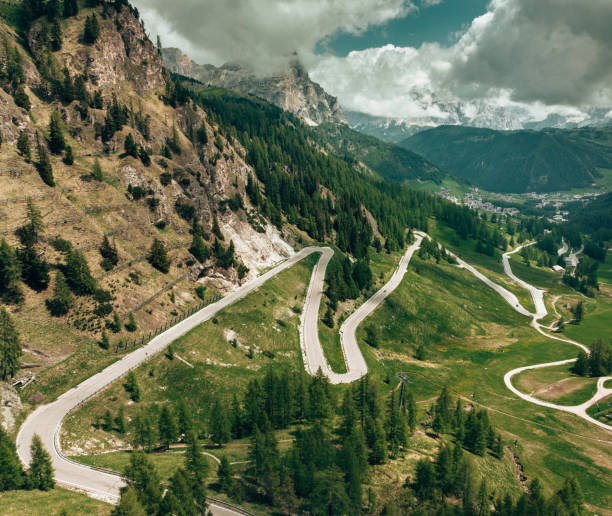 winding road in val gardena