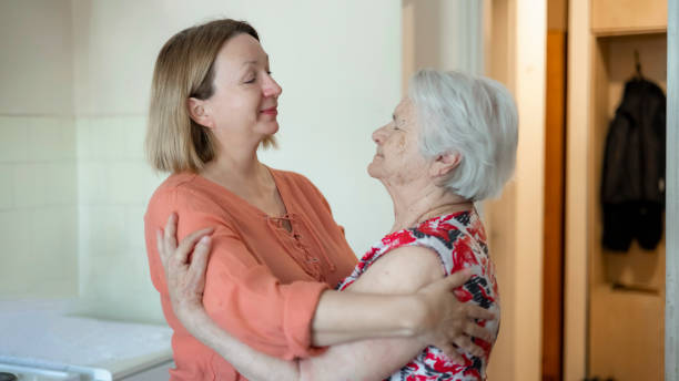 istock Daughter surprising her mother for mothers day 1400223531