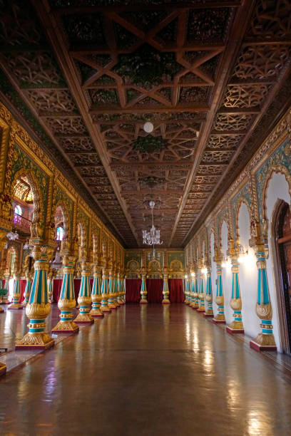 istock The glittering Mysore Palace interior 1400225556