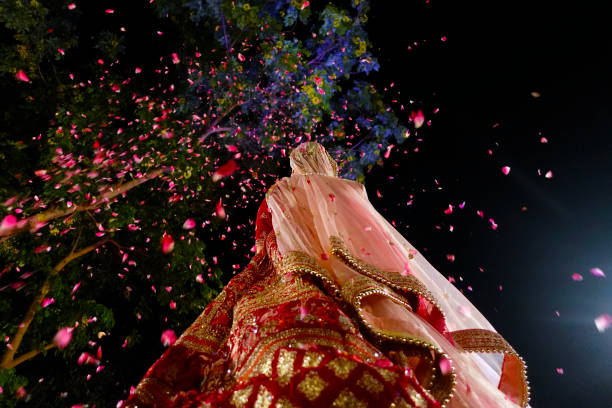 istock Floral offerings to the bride (self portrait) 1400225567