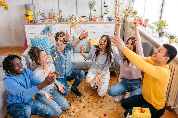 istock Group Of Friends Celebrating Birthday 1400267023