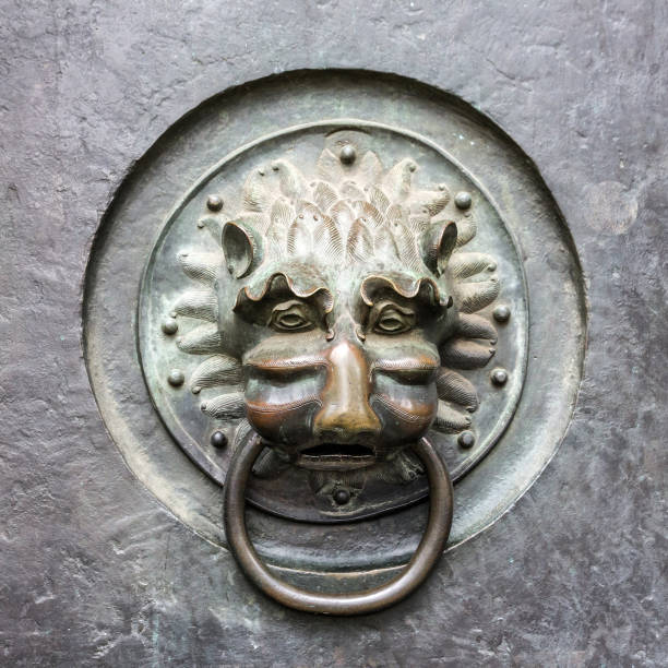 istock Lion door knocker, Nuremberg, Germany 1400277803