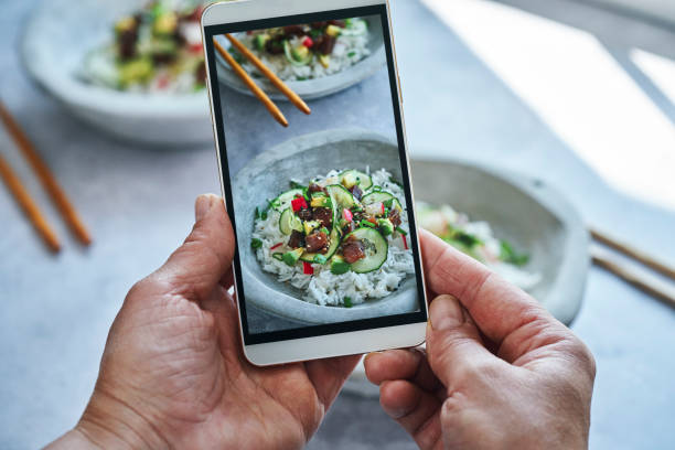 istock Ahi Tuna with Cucumber, Radish, Carrots and Avocado 1400289690