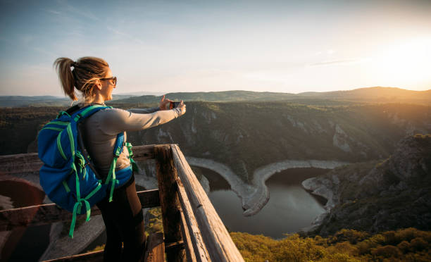 istock Taking photo of canyon  from viewpoint 1400301461