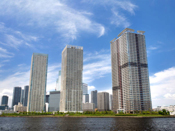 Tower apartment district in the Tokyo Bay seaside area Tower apartment district in the Tokyo Bay seaside area highrise condominiums stock pictures, royalty-free photos & images