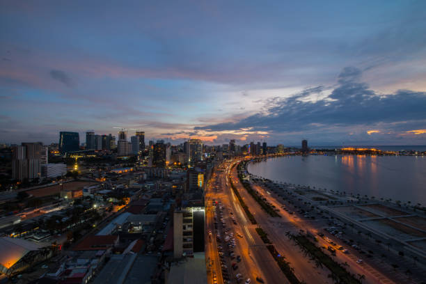 luanda bay 2 - angola stok fotoğraflar ve resimler