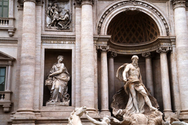 istock Trevi Fountain Statues 1400453878