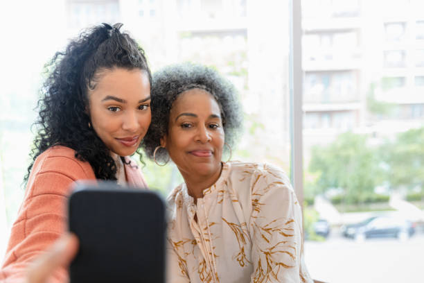 istock Family takes a selfie 1400460086