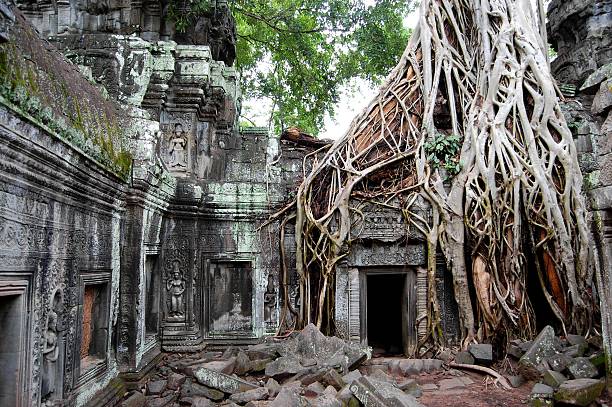 istock The ruin in Cambodia 140046208