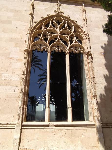 istock The Market of Majorca 1400466953