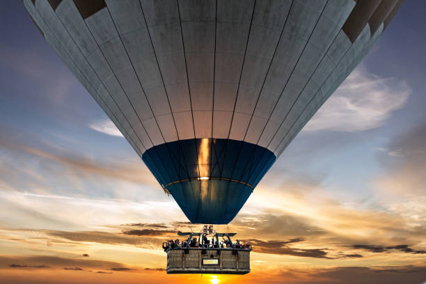 istock Hot air balloon in the sky 1400481137