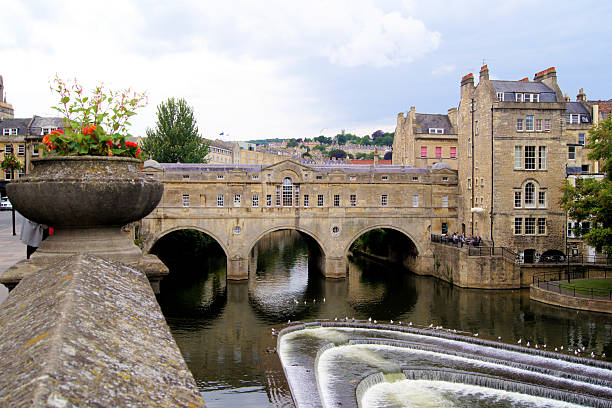 istock View of Pulteney Bridge, Bath, England 140050772