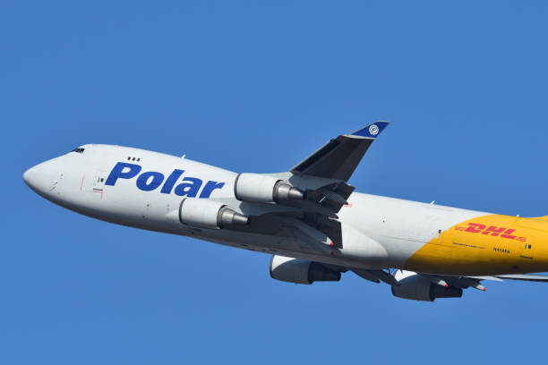 dhlボーイングb747-400f(n454pa)貨物船。 - dhl airplane freight transportation boeing ストックフォトと画像