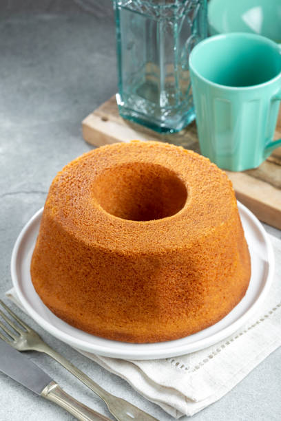 istock Delicious cornmeal cake, traditional Brazilian cake. 1400612795