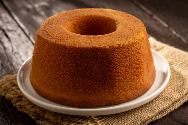 istock Delicious cornmeal cake, traditional Brazilian cake. 1400613121