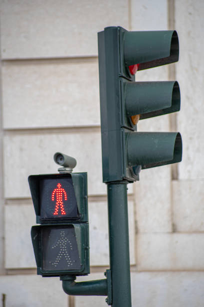 istock Red traffic light for pedestrians counting down  in Lisbon. 1400639260