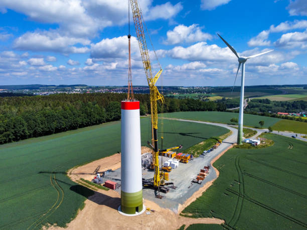 istock Construction of a new wind turbine for wind energy 1400660739