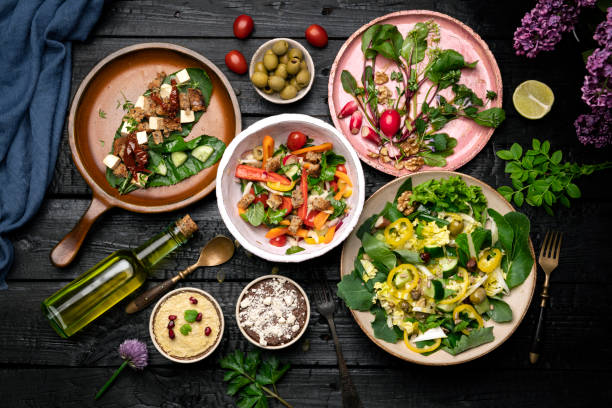 istock Healthy leaves mix salad 1400680060