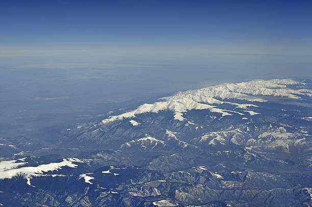 widok z lotu ptaka-fagaras polecamy karpaty, - carpathian mountain range zdjęcia i obrazy z banku zdjęć