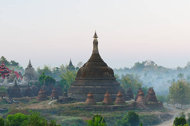 istock Myanmar (Burma), Mrauk U - Ratanabon Paya 140069680
