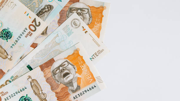 istock colombian money, twenty thousand pesos 1400705861