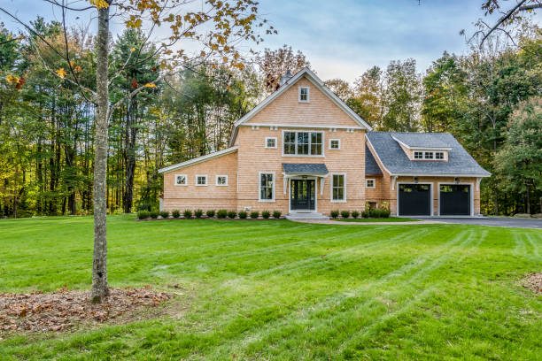 istock Beautiful lakeside home on large property with multiple acres 1400728601