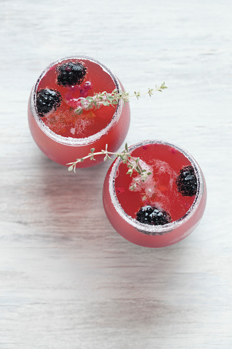 Blackberry Thyme Fizz Cocktail or Mocktail