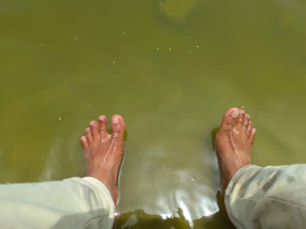 istock Foot on the water 1400769301