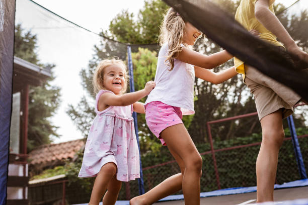 istock Beautiful children enjoying summer 1400774951