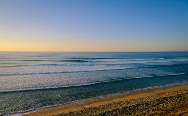 istock Ocean bay, ocean coastline with empty sandy beach 1400778100