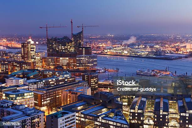 Foto de Hamburg Harbour Elbe Philharmonic Hall Cidade e mais fotos de stock de Hamburgo - Hamburgo, Noite, Elbphilharmonie