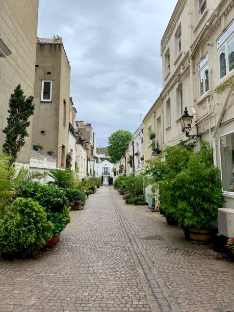 istock London, England. Stanhope Mews view 1400803664