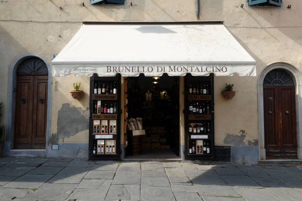 entrance of traditional wine shop in montalcino, val d'orcia, tuscany, italy. - montalcino imagens e fotografias de stock