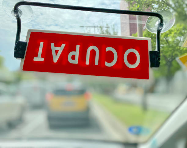 istock Full taxi on the way 1400870051