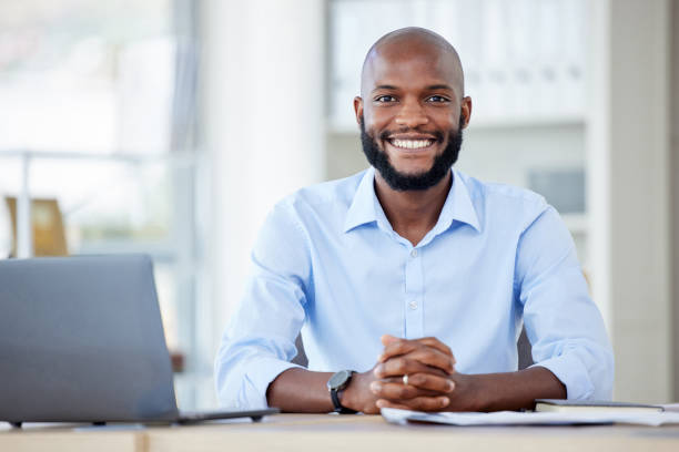 10,500+ Man Sitting Behind Desk Front View Stock Photos, Pictures