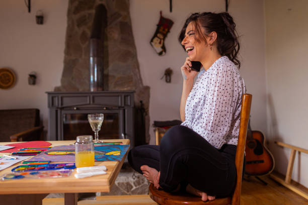 istock Enjoying the conversation on the phone 1400985007