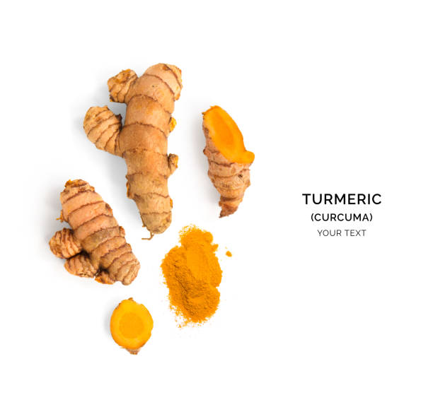 layout creativo a base di curcuma (curcuma). posa piatta. concetto alimentare. - curcumin foto e immagini stock