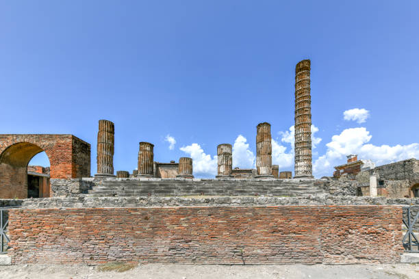 Temple of Jupiter (Tempio di Giove) in Pompeii. Ruins of Ancient Roman city in Pompei, Province of Naples, Campania, Italy.