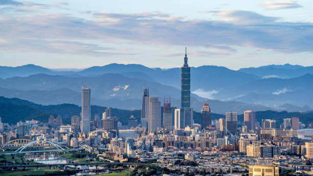 도시와 산 - taipei 뉴스 사진 이미지