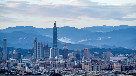 View downtown Taipei, Taipei 101 and Nanhu Dashan (Central Mountains) from Jinmian Mountain at sunrise
