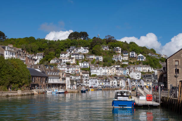 istock Fishing Village of Looe in Cornwall, England in Cornwall, England 1401109291