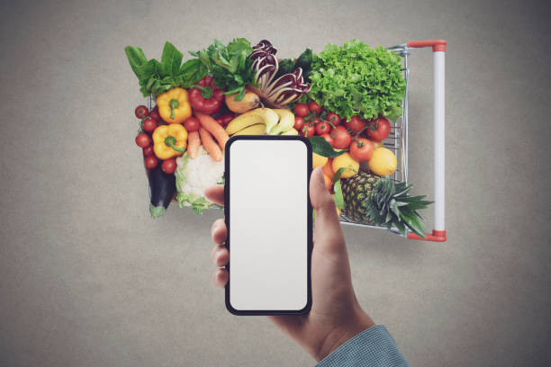 istock Order your fresh grocery online 1401123028