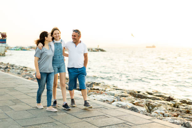 istock Smiling happy family 1401138571