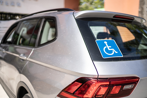 Sign of disabled car person