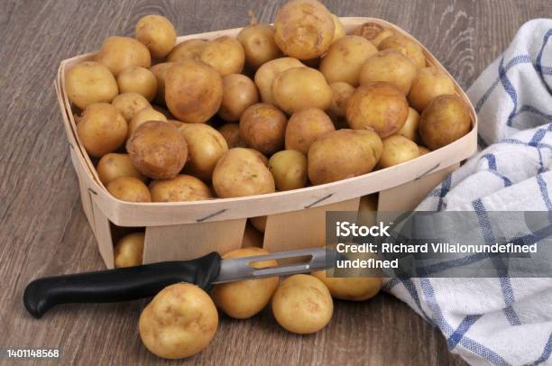 Les Pommes De Terre Stock Photo - Download Image Now - Agriculture, Color Image, Cooking Utensil