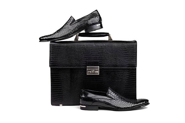 istock Shoes and bag 140115147