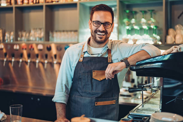 istock Portrait of a smiling bartender 1401171013