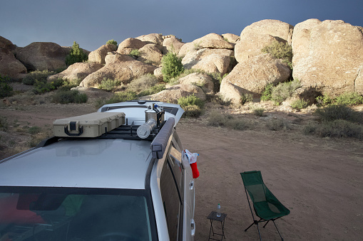 Overland camping among Elephant Rocks in Colorado