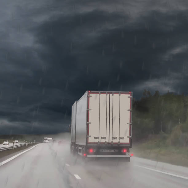 White truck in rain White truck oh highway in heavy rain storm truck rain stock pictures, royalty-free photos & images