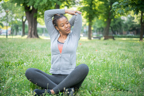 istock Young sporty woman 1401219989
